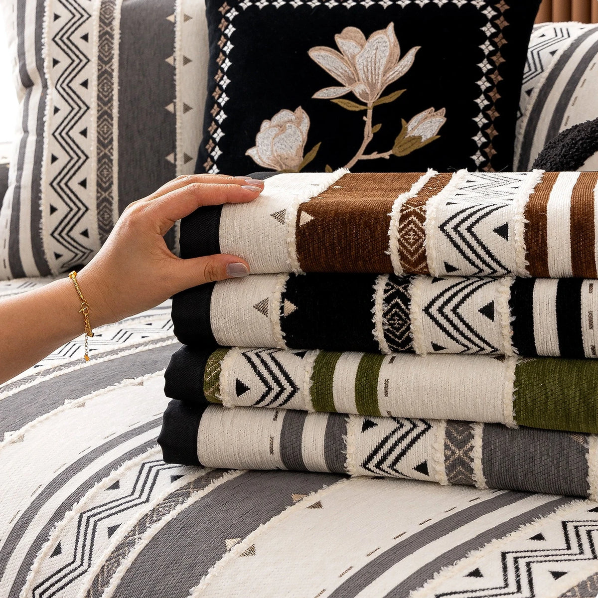 Bohemian Chenille Non-Slip Sofa Cushion Cover