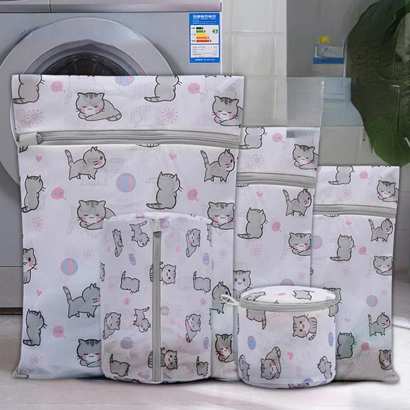 Cat Face Mesh Laundry Bag with Zipper for Delicates