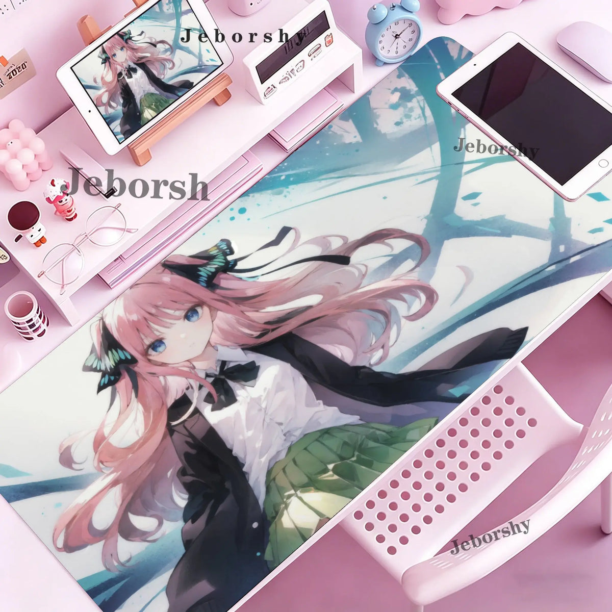 Pink anime girl illustration on a white mouse pad desk mat with a non-slip rubber base