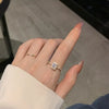 Bague géométrique classique en zircon avec bande ajustable ouverte