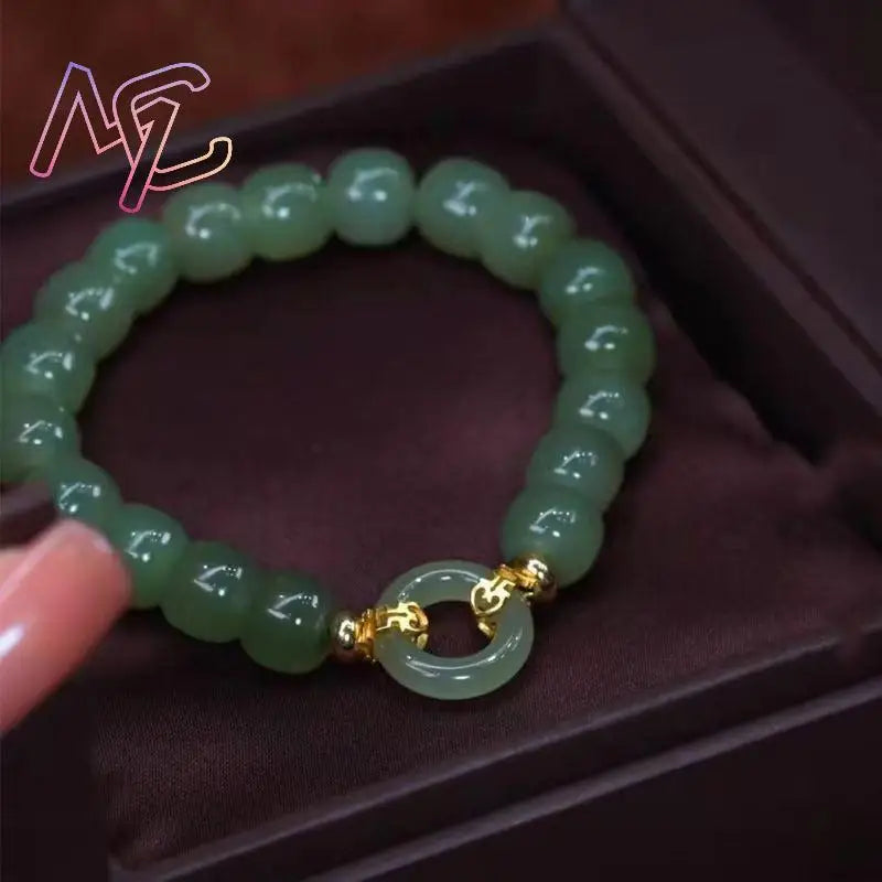 Natürlicher Jade-Jadeschmuck für Damen
