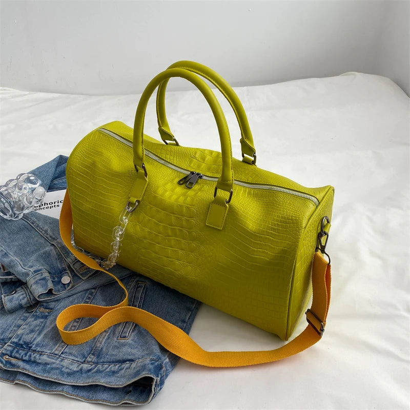 Crocodile Grain Large Capacity Travel Duffle Bag