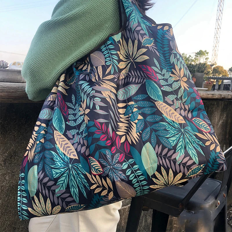 Folding Shopping Bag with Large Capacity and Waterproof Design