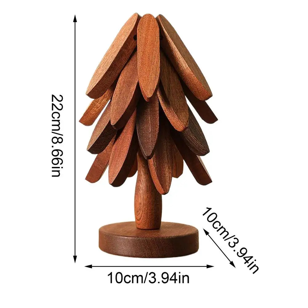 Holz-Untersetzer-Set in Form eines Kieferbaums mit Blättern, hitzebeständig.