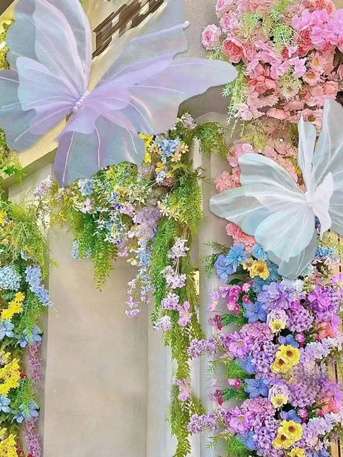 Lifelike 3D Silk Butterfly Decoration for Events and Photography