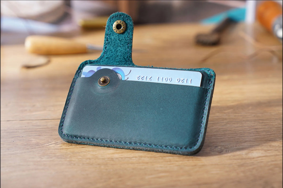 Vintage Leather Slim Card Holder with Snap Closure