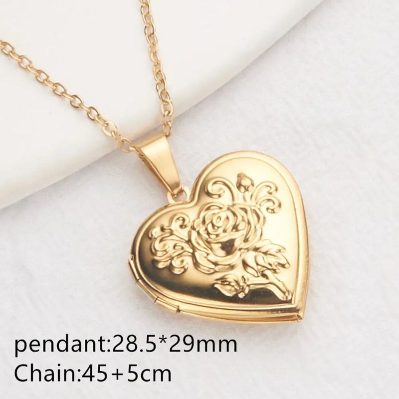 Vintage Floral Heart Locket Necklace