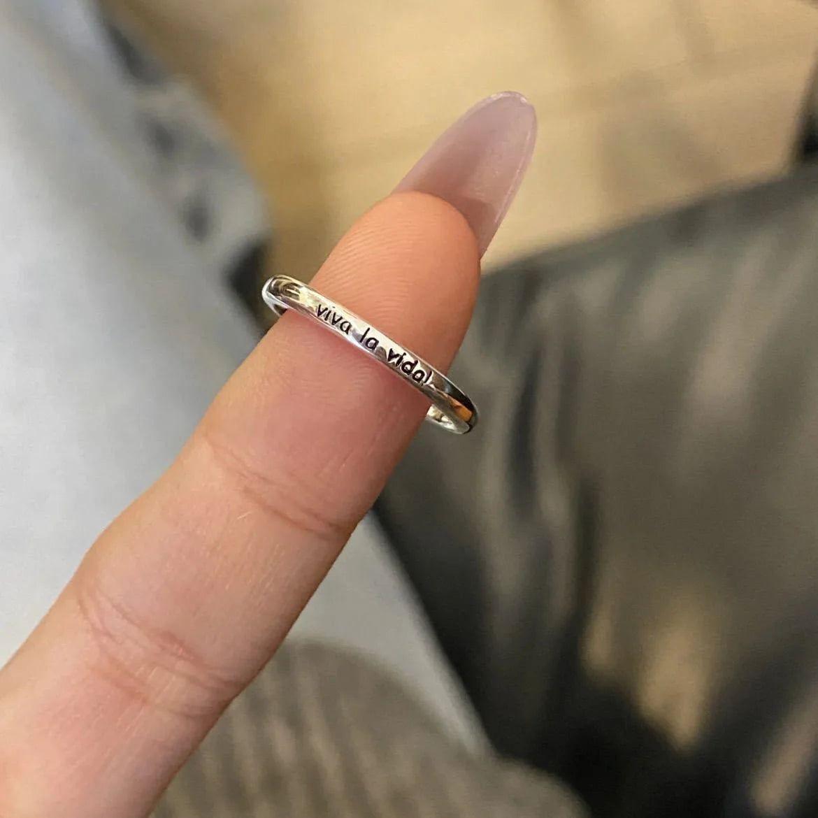 Verstellbare Silber-Buchstabenringe aus Sterling-Silber