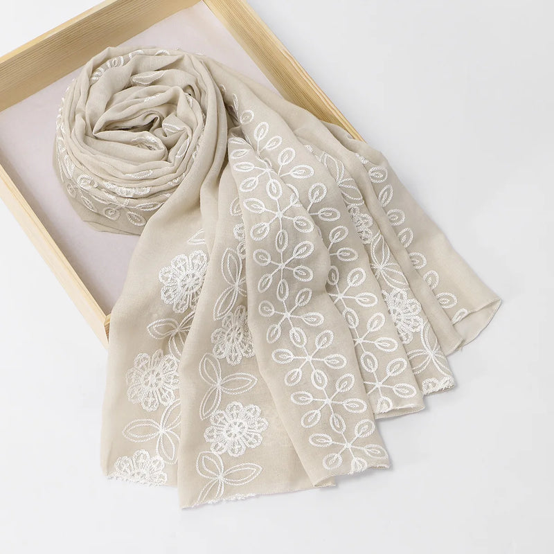 Retro Ethnic Embroidered Shawl