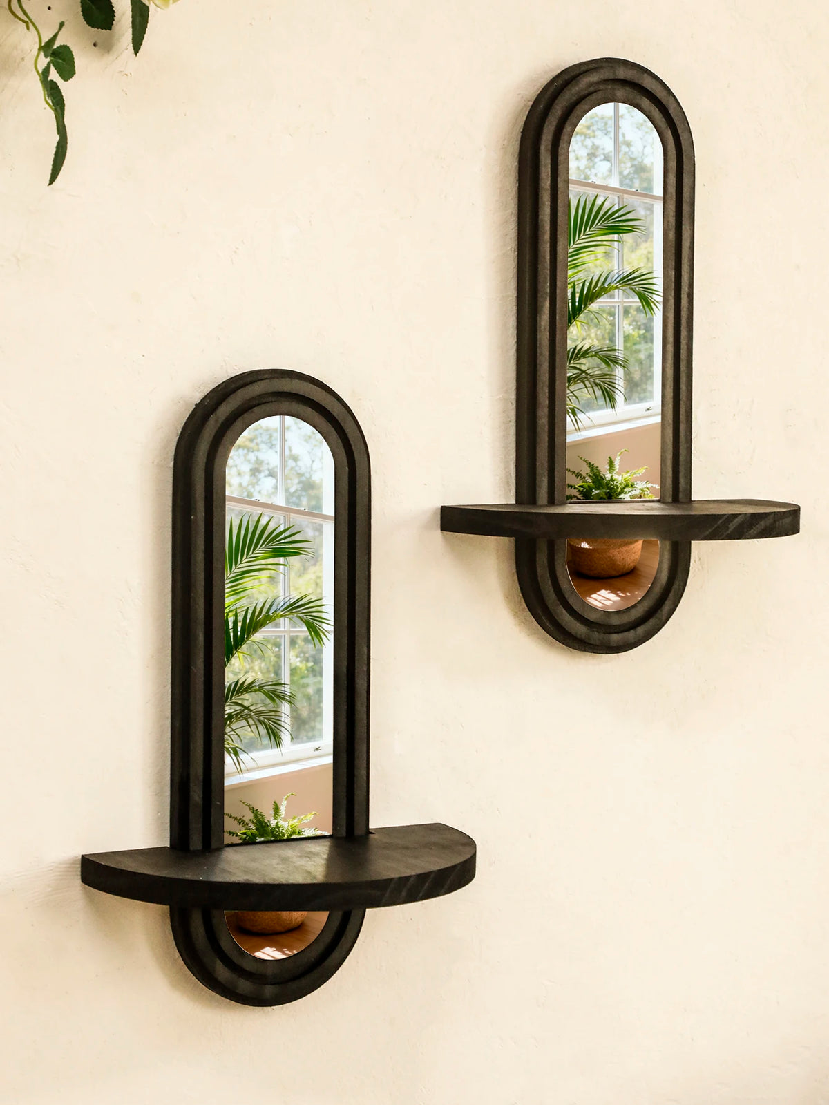 Arched Wall Shelf with Mirror — Modern Geometric Design