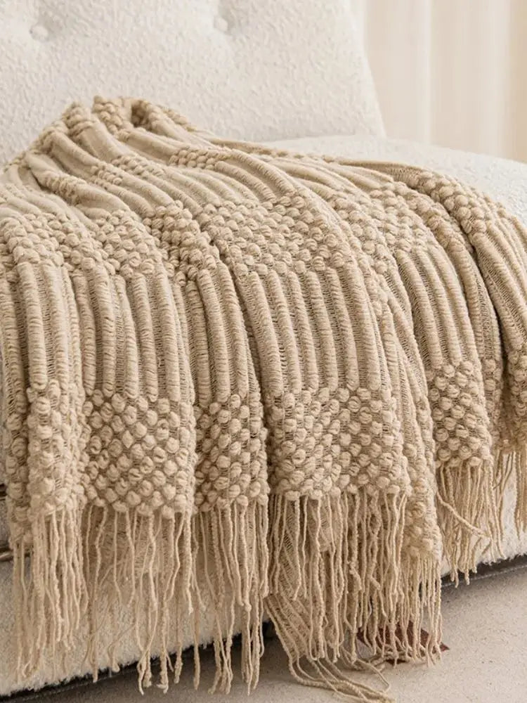 Oversized Chunky Knit Throw Blanket with Tassels