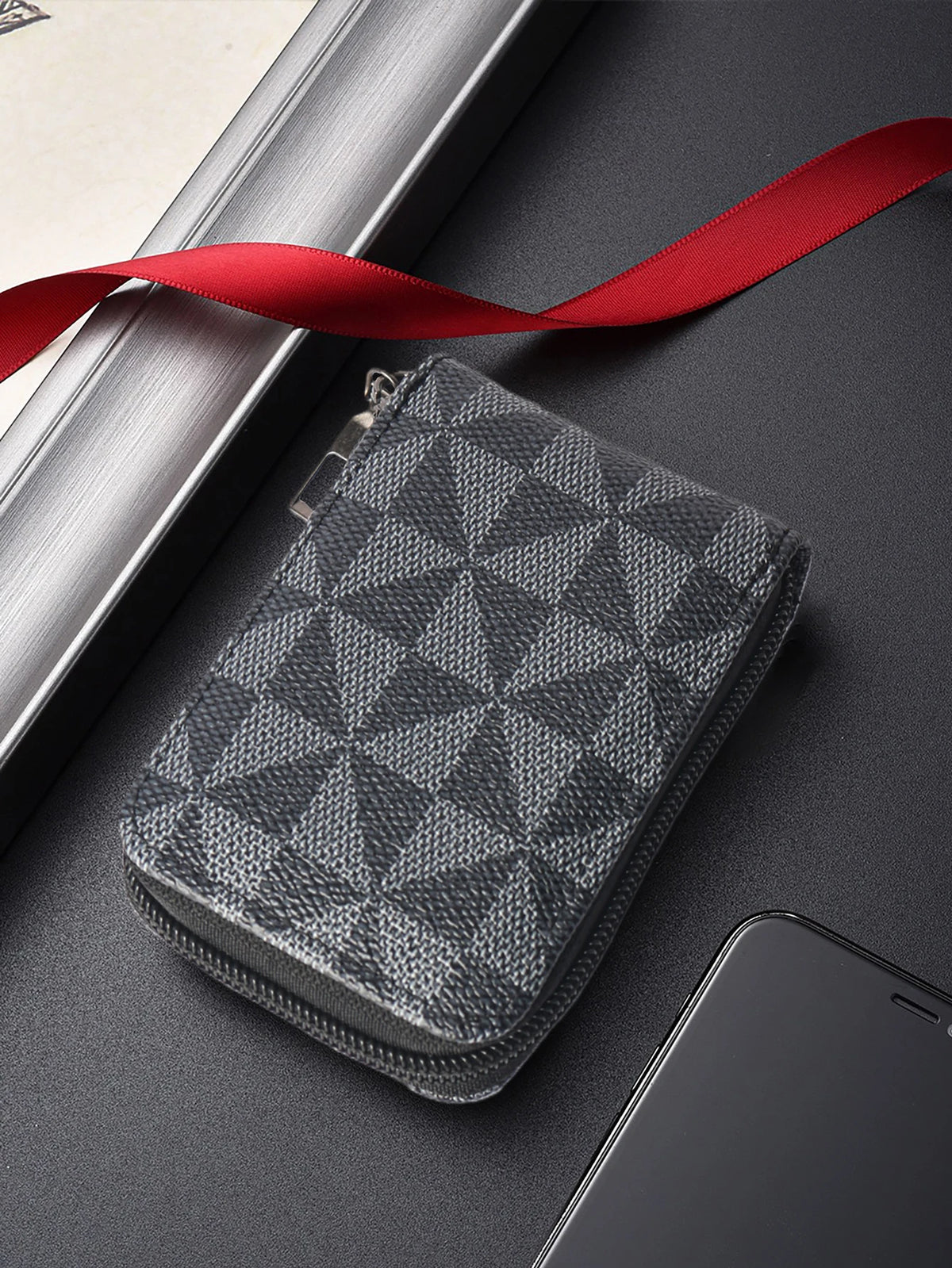 Men's PU Leather Card Holder with Geometric Pattern and Zipper Closure
