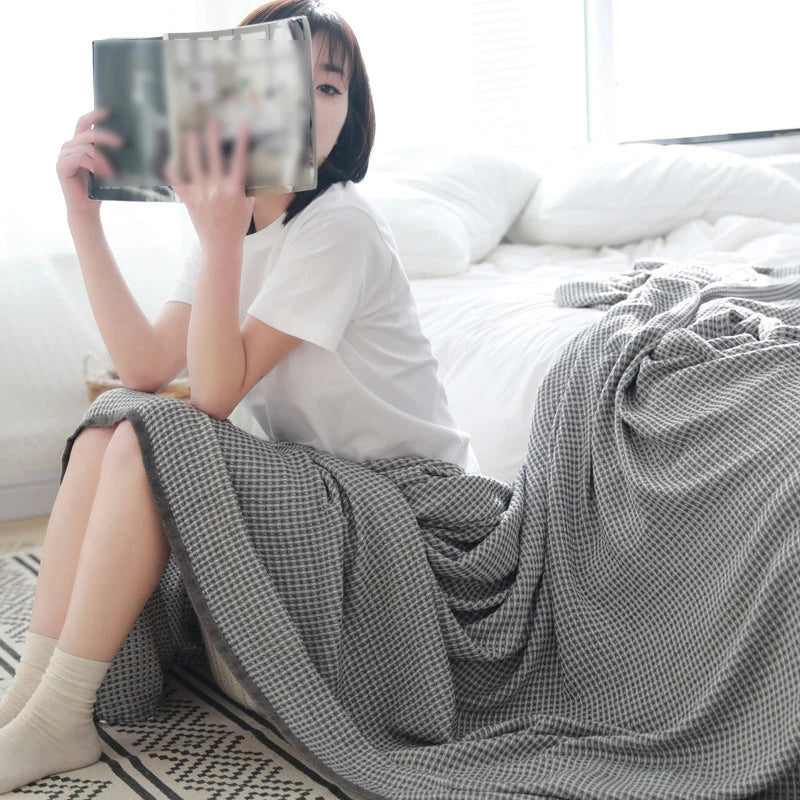Bamboo Fiber Cooling Blanket
