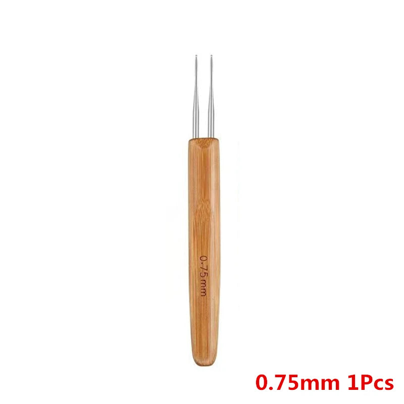 Wooden Handle Dreadlock Crochet Hook for Hair Styling