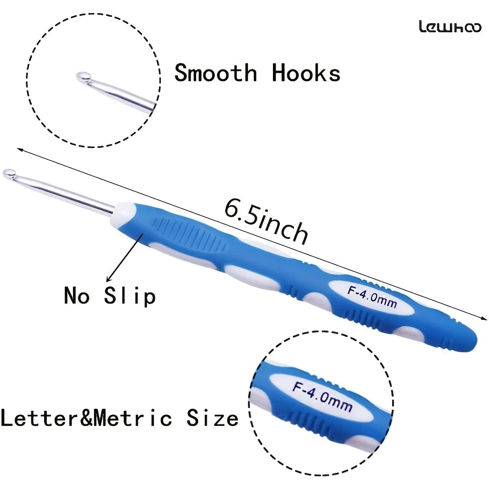 Ergonomic Crochet Hook Set with Felt Storage Roll