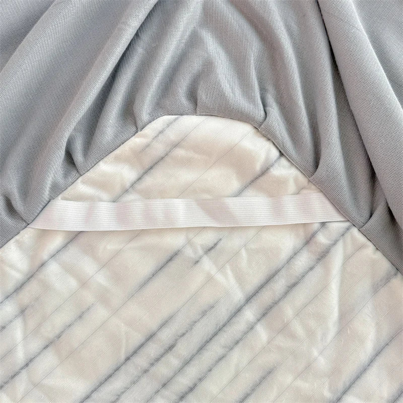 Plush Bed Skirt – Warm, Soft, and Elegant Bedding Essential