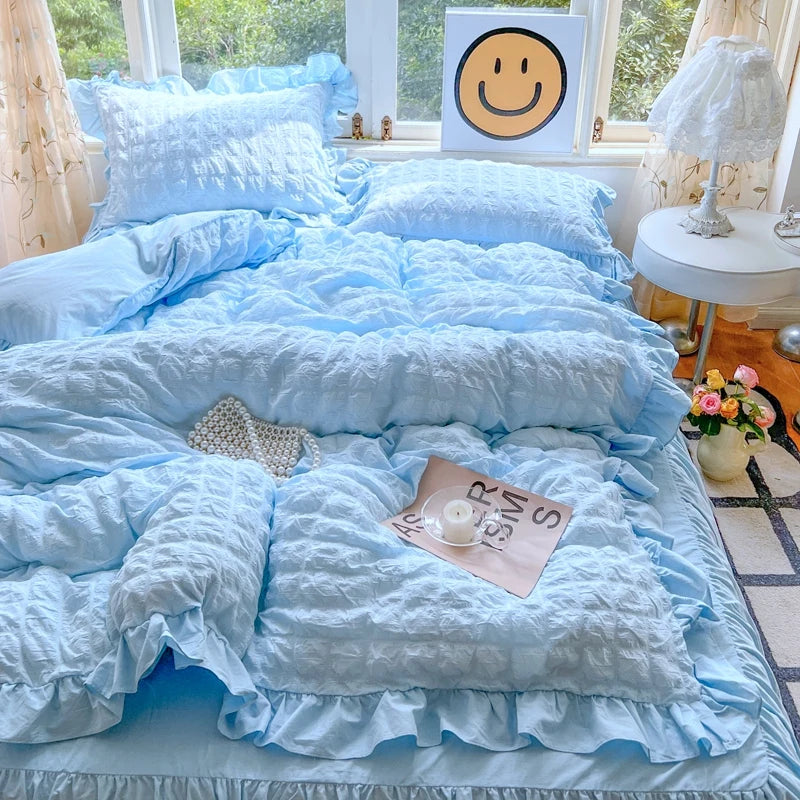 Seersucker Duvet Cover Set with Lace Trim