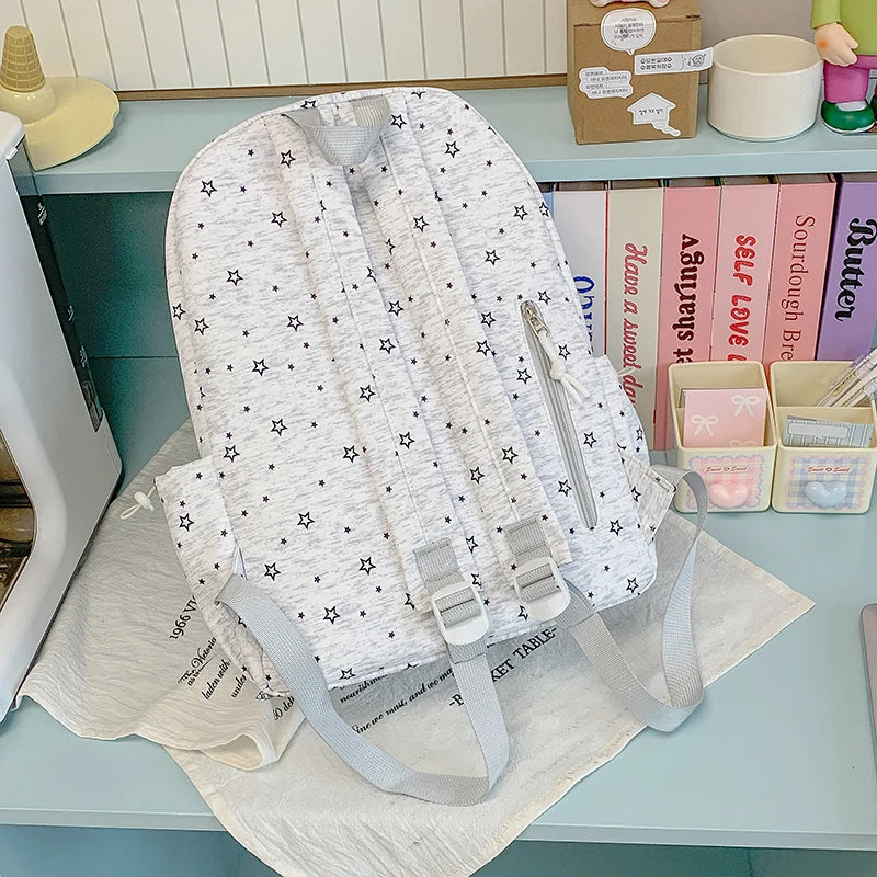 Canvas-Rucksack mit Sternendruck und abnehmbarem Anhänger