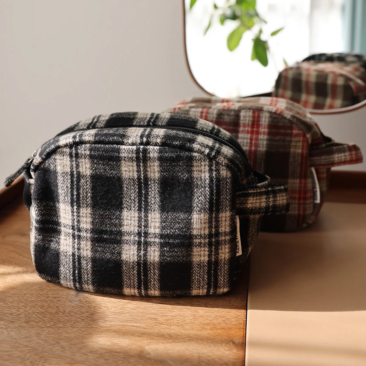 Bolsa Organizadora de Maquillaje a Rayas (Plaid) para Viajes