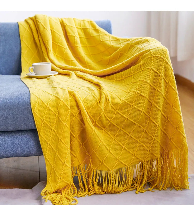 Oversized Chunky Knit Throw Blanket with Tassels