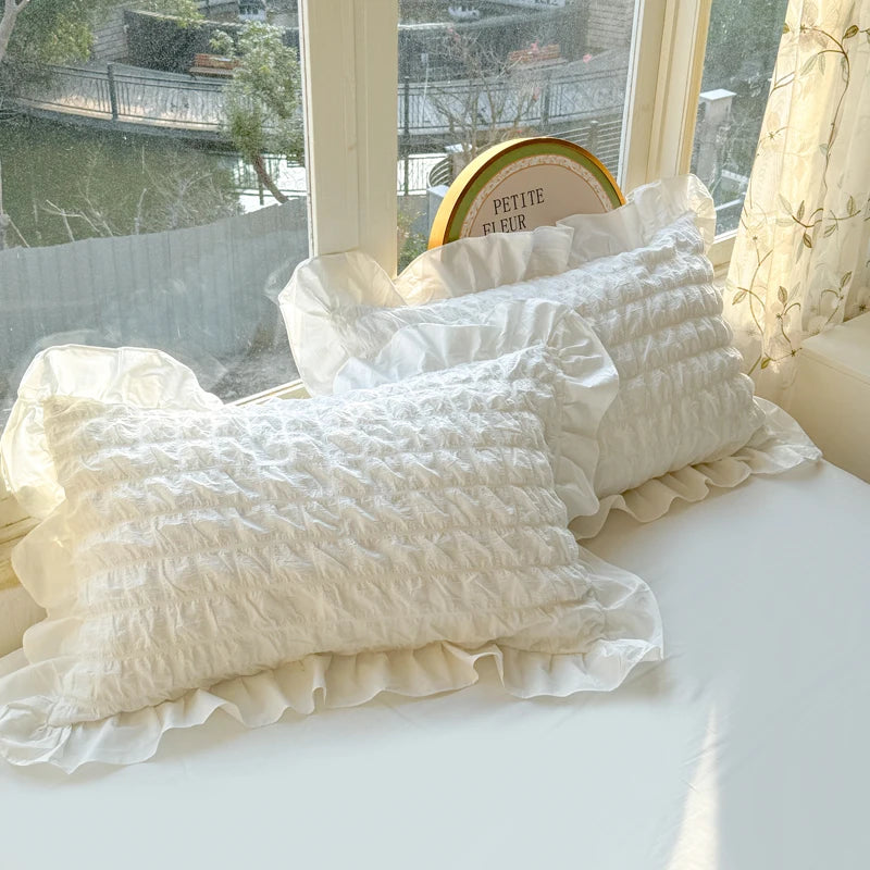 Seersucker Duvet Cover Set with Lace Trim