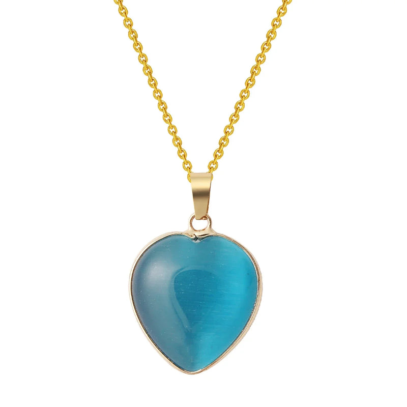 Minimalist Heart Pendant Necklace