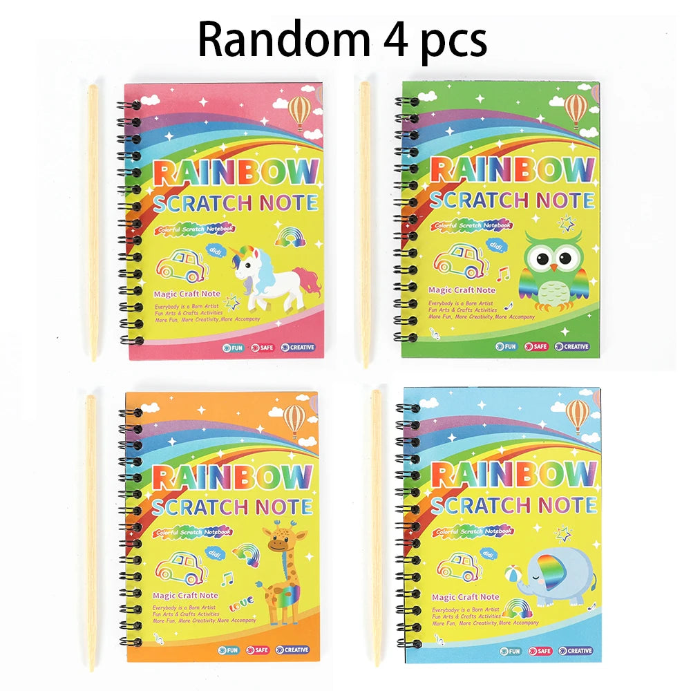 Quatre kits de travaux manuels pour la musique, avec papier coloré et stylos en bois.