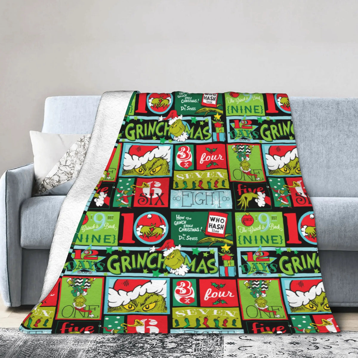 Grinch-Themed Coral Fleece Throw Blanket