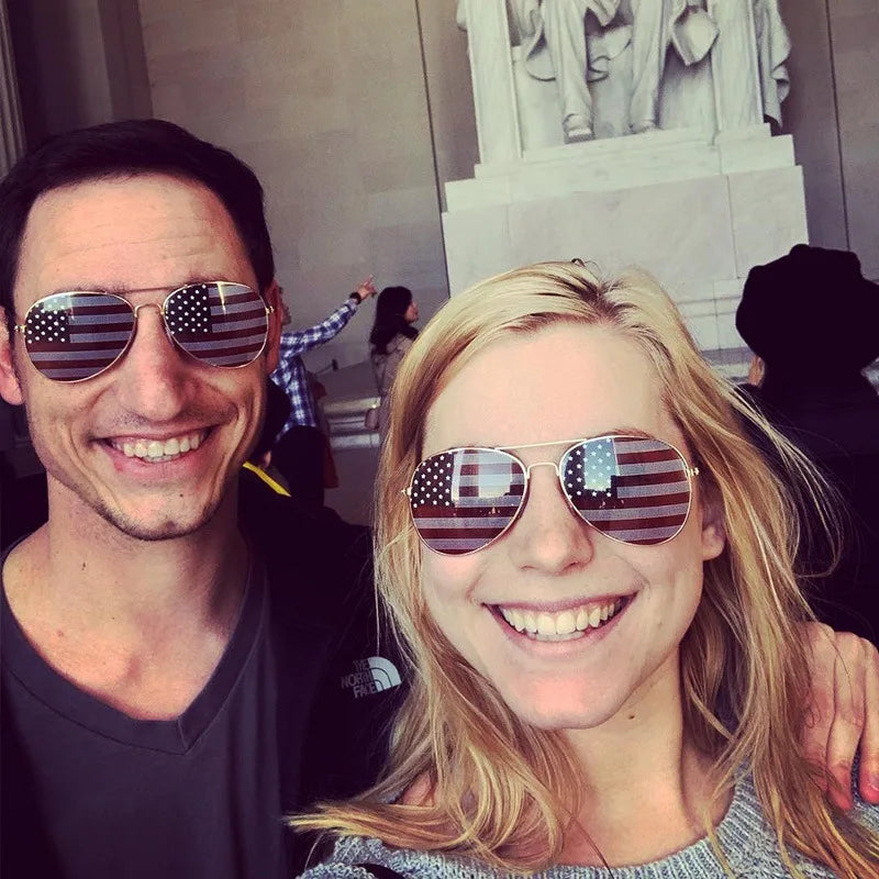 Gafas de sol aviador con bandera estadounidense