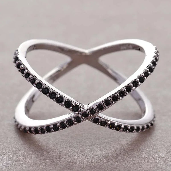 Anillo Cruzado de Circonia Cúbica