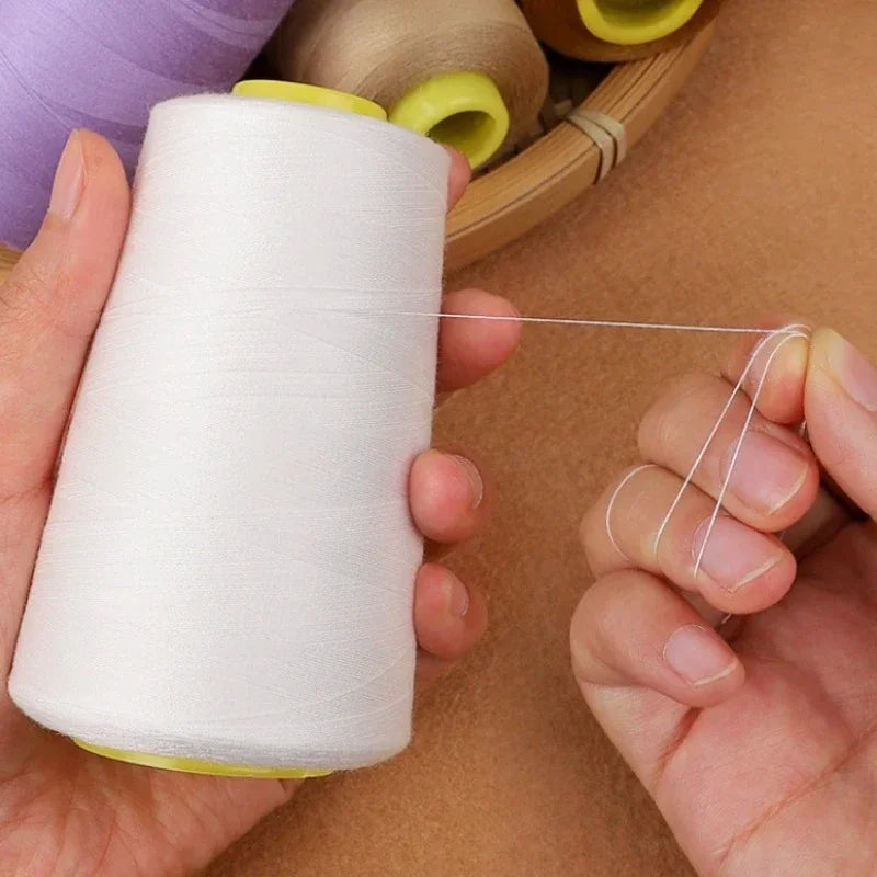 Durable Polyester Sewing Thread 40S/2 — 3000 Yards for Home Tailoring & Crafting