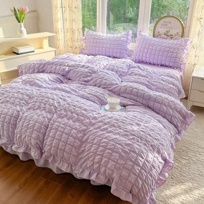 Seersucker Duvet Cover Set with Lace Trim