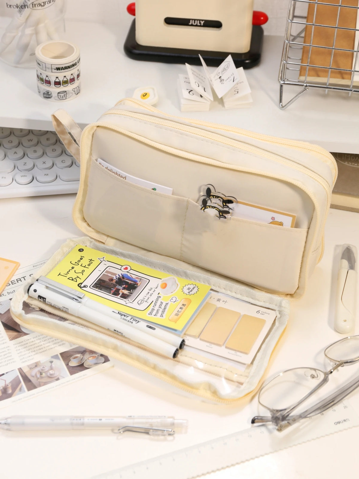 Transparent Double-Sided Pencil Case with Capybara Design