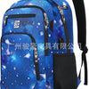 Sac à dos d'ordinateur portable à motif étoilé bleu et violet avec accents noirs et sangle noire.