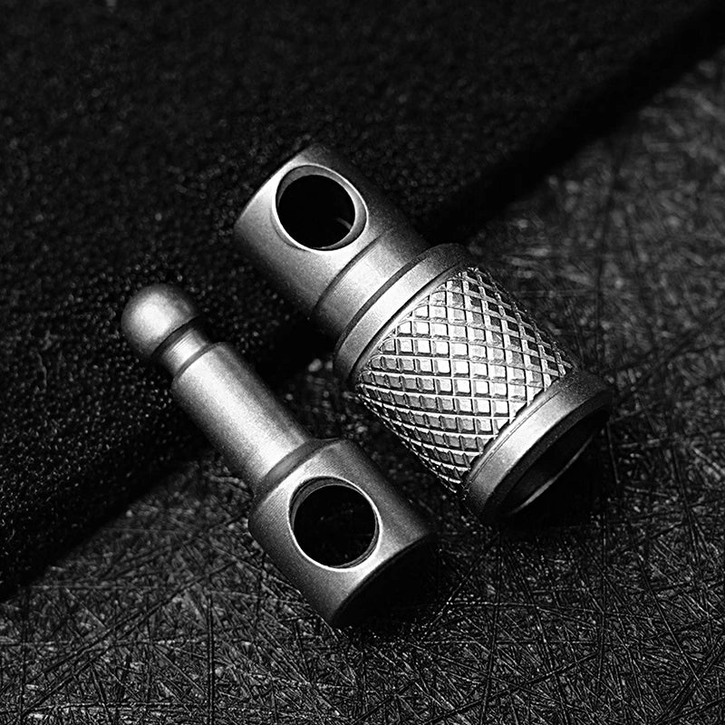 Rotating Titanium Alloy Keychain Clip