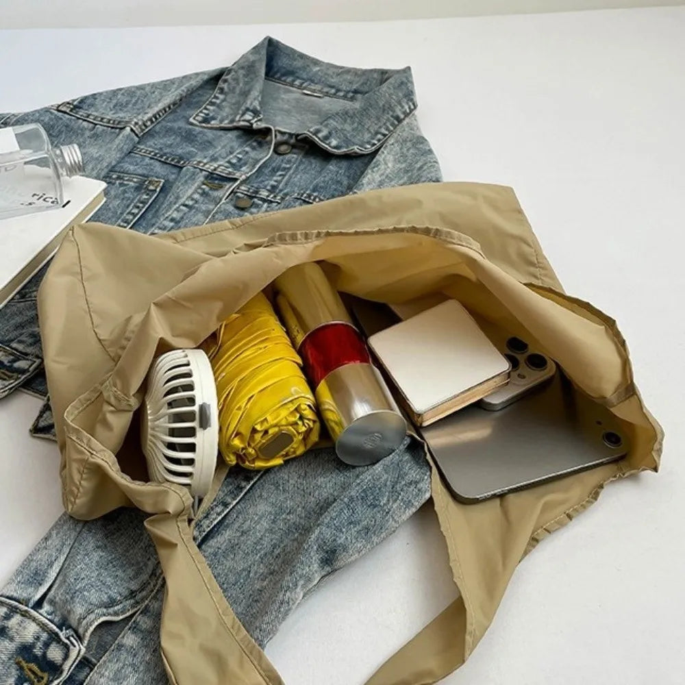 Compact Keychain Tote Bag – Foldable & Reusable Shopping Bag