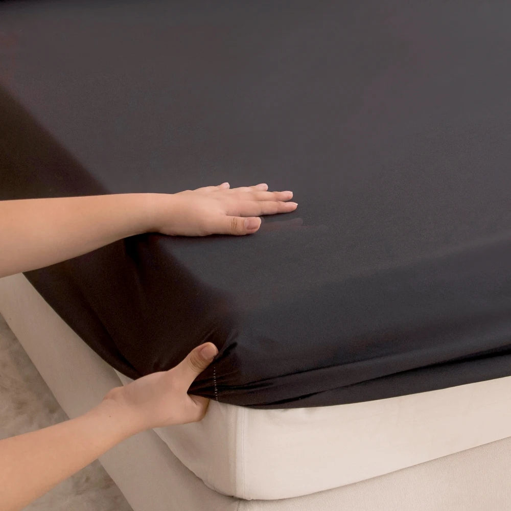 Waterproof Fitted Bed Sheet with 360-Degree Elastic Band