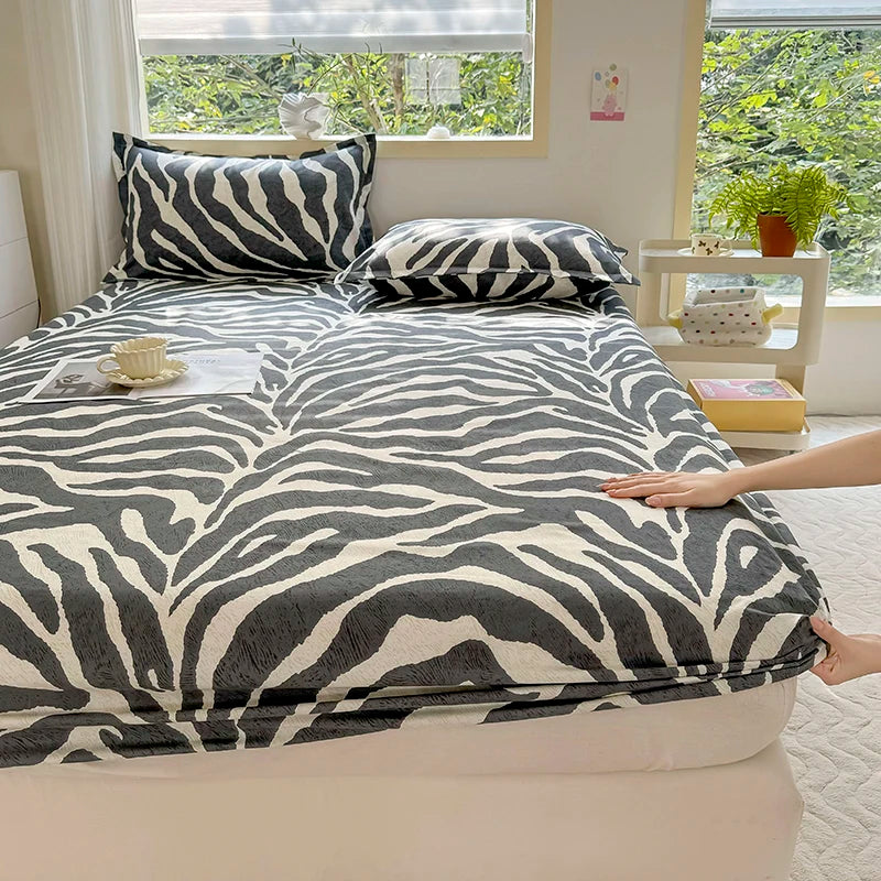 Zebra Print Fitted Bed Sheet with Elastic Edge