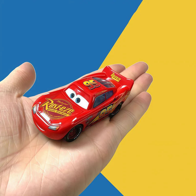 Diecast Metal Cars 6-Pack with Lightning McQueen, Mater, Cruz Ramirez & More