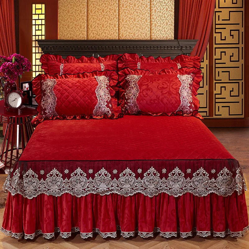 Lace Bed Skirt Set with Matching Pillowcases
