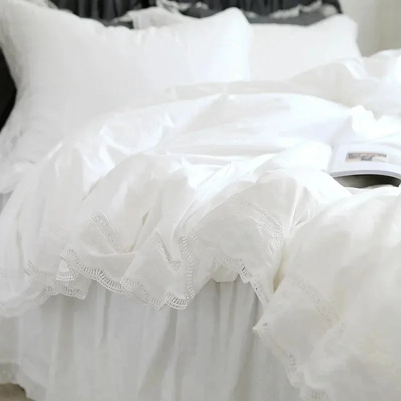 Luxury White Cotton Duvet Cover with Ruffle Lace Trim