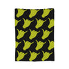 Grinch-Themed Coral Fleece Throw Blanket