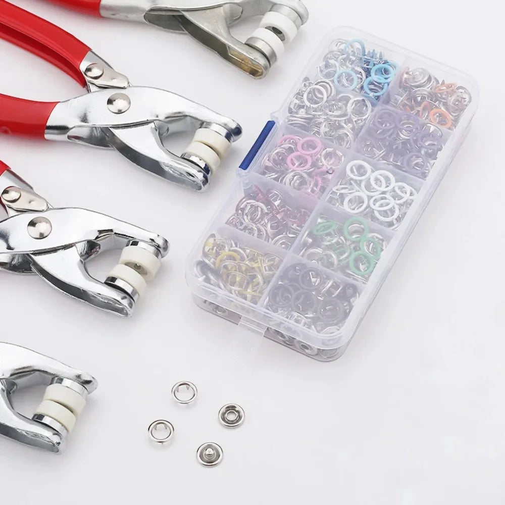 Metal Sewing Buttons with Installation Pliers (50-Piece Set)