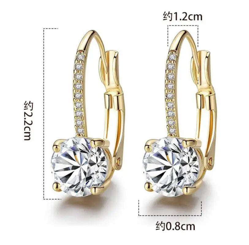 Boucles d'oreilles pendantes en Moissanite plaqué Or 14K