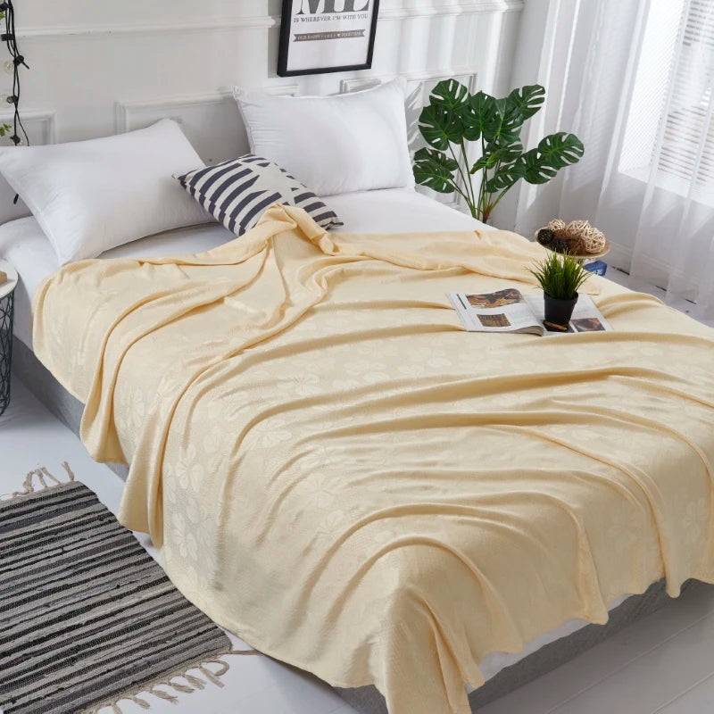 Bamboo Fiber Cooling Blanket for Summer
