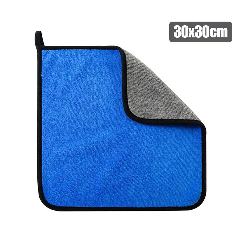 A blue and gray microfiber car drying towel with a square shape, measuring 30x30 cm.