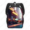 Schwarzer taktischer Rucksack mit einer leuchtend orangefarbenen Sportwagengrafik auf der Vorderseite.