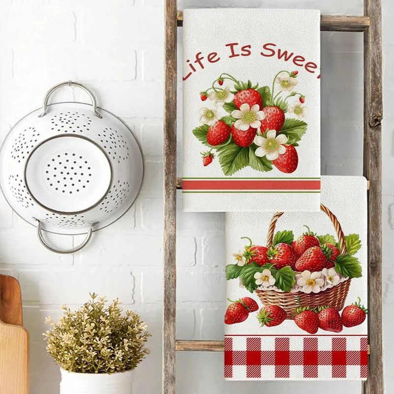 Strawberry Basket Kitchen Towel Set (2-Pack)
