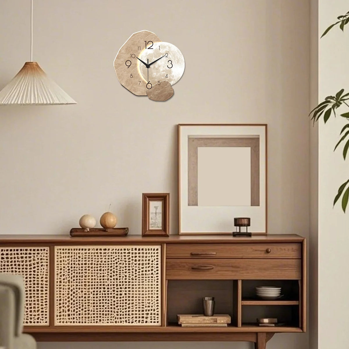 Minimalist Moon-Phase Wall Clock