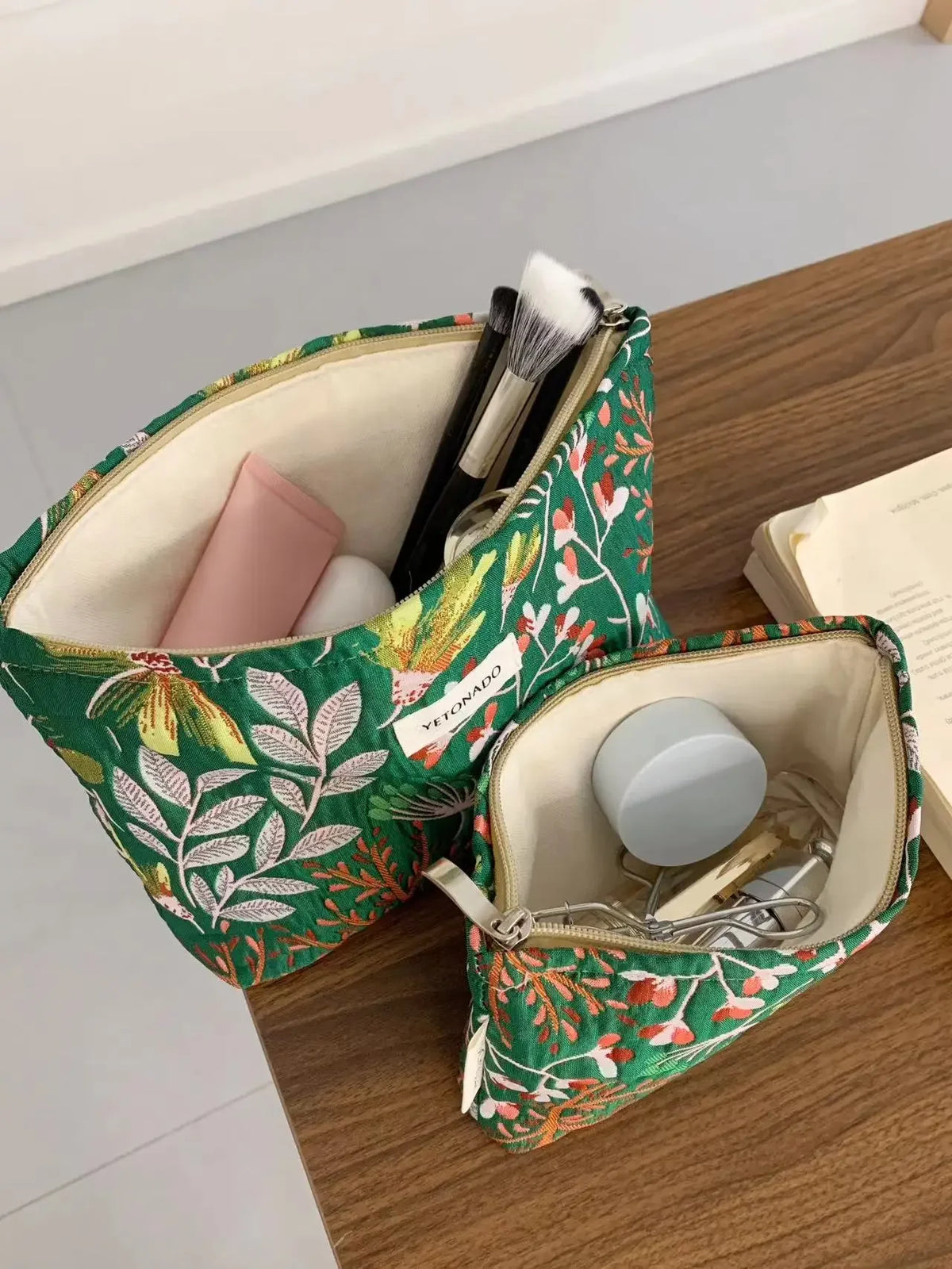 Vintage Floral Cosmetic Bag - Portable Makeup & Toiletry Organizer